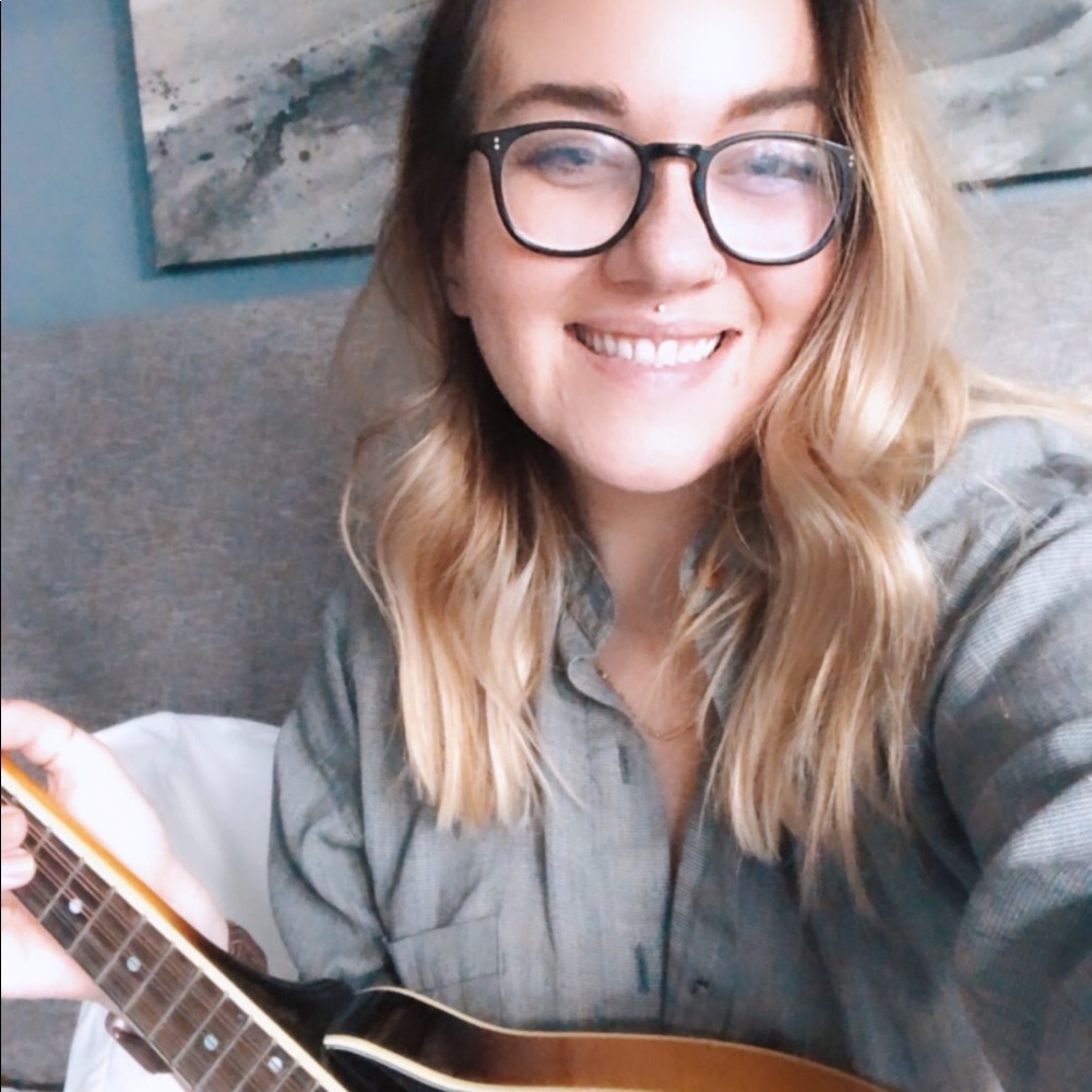 Meet your Posher, Nicole
